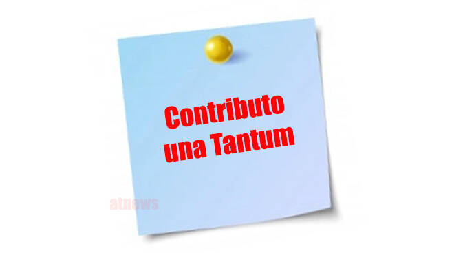 CONTRIBUTO DI SOLIDARIETA’ UNA TANTUM Post it con Testo rosso su sfondo azzurro. Dicitura